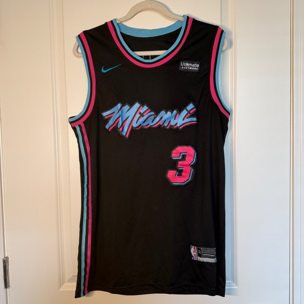 Dwayne Wayde Miami jersey